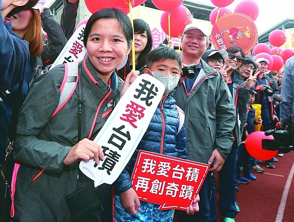 員工紅利手筆最大的「紅包王」，肯定非台積電莫屬。台積電預計發放二三五點七億元的員工紅利，圖為台積電運動會。圖／聯合報系資料照片 