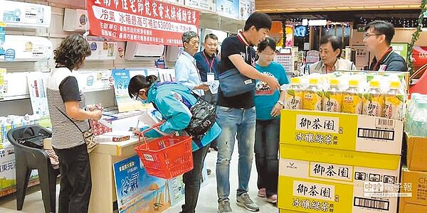 南市住宅節能補助申請件數突破5000件,民眾可把握機會汰換家中老舊電器設備。(台南市經濟發展局提供)