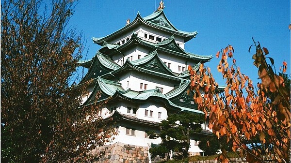 若要到名古屋玩,又要被多收一筆,日本中部國際機場9月起針對全球旅客加收旅客保安服務費。 圖/Bookings.com提供