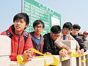 浯江溪變陰陽海　金大生：快救啊