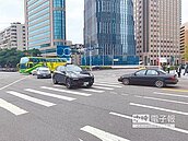 北市33路口未淨空　將挨罰
