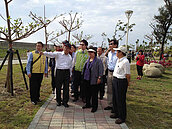 茄萣濱海公園啟用　市民休閒再添綠色景點
