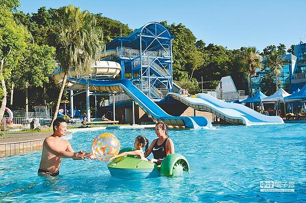 迎接夏天到來，北水處慶祝洛德城堡水上樂園開園5周年，27、28日祭出雙北市12歲以下小朋友免費入場優惠。（張立勳翻攝）