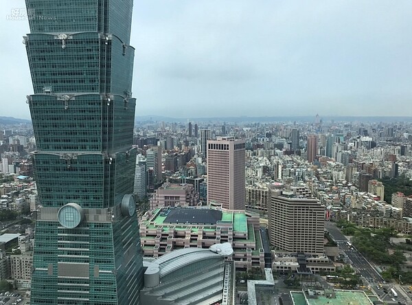 CBRE世邦魏理仕統計,台北市信義區的A級辦公室平均月租,已突破每坪3115元的歷史高點。李彥穎攝