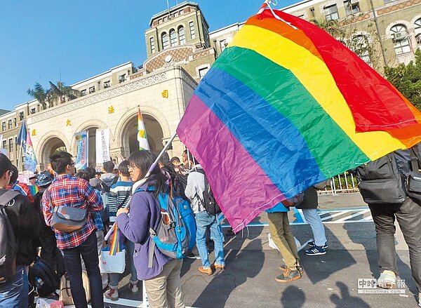 同婚法立院協商 掀表態大戰。（圖／中時新聞）