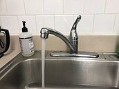 水庫也不夠用？住戶收到烏龍帳單　水費竟逾500萬　　