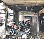騎樓之亂　機車行人空間爭奪戰 