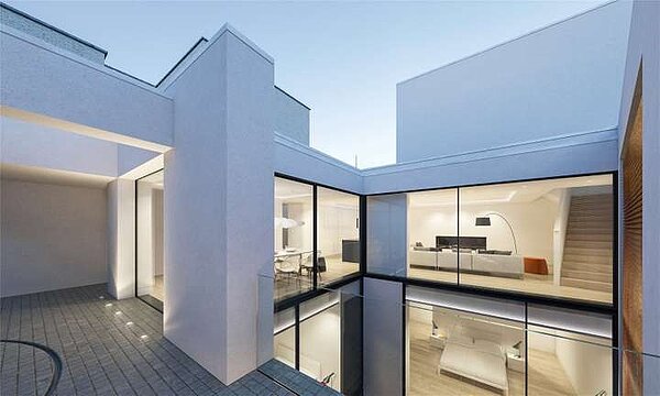 房仲業者規劃興建一棟4層樓純白玻璃豪宅。(摘自Savills)