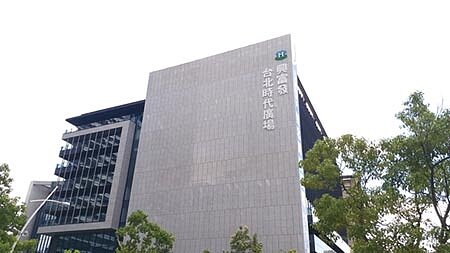 興富發在營建股類搶當領頭羊,率先採用股利「季季配」,Q2配息1元,上半年財報,累計稅後盈餘20.99億元,EPS 1.84元。圖/鄭啟明