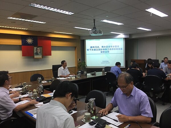 行政院公共工程委員會針對道路塌陷議題,召集相關單位開會研議。工程會提供