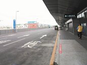 台中新航廈初體驗　運將：在哪停車？