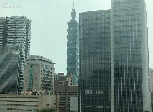品嘉建設創辦人、雙北屋改建協理事長的胡偉良表示,房市黃金期已經過去,炒房模式不可能再繼續。好房網News記者李彥穎攝