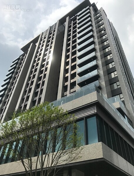 新光金控宣布,子公司新光人壽規劃的出租式樂齡宅「新板傑仕堡」即將於第三季開幕。好房網News記者李彥穎攝