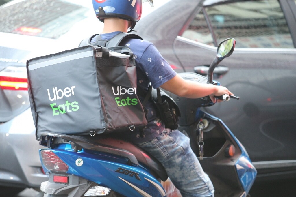 外送員串聯喊罷工要讓UberEATS「感到痛」  好房網News