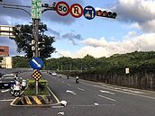 員警汐止追車到基隆　撞車頭撞分隔島傷重不治