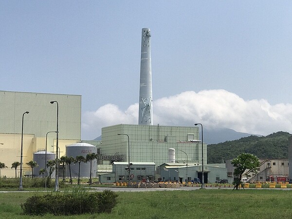 第四批核四廠240束燃料棒外運至美國,目前廠內僅剩864束燃料棒,已不足滿載所需。 圖/聯合報系資料照片