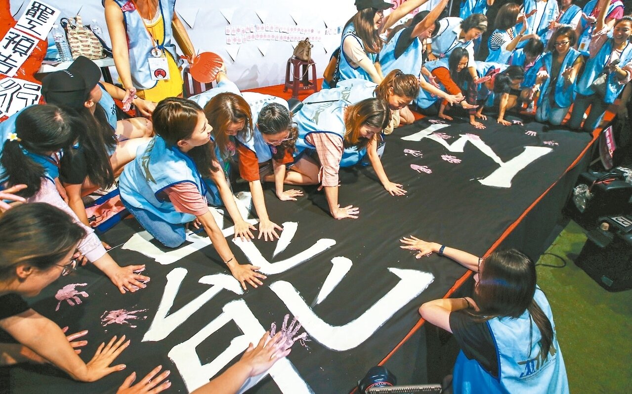 長榮航空罷工落幕後,航空業要求修正制定罷工預告期,學者有不同看法。 本報資料照片