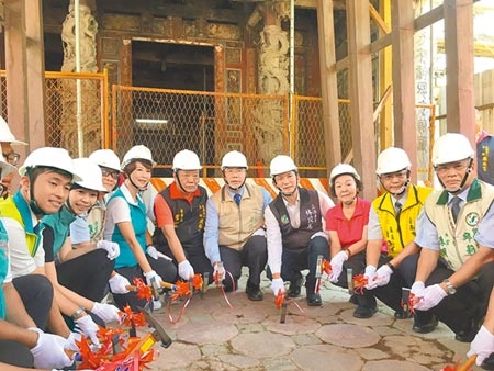 近300年歷史的廣安宮，2003年指定市定古蹟，但閒置已久，8日舉行啟動修復工程儀式。（曹婷婷攝）