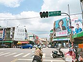 跳脫人名　南市新路名吹在地風