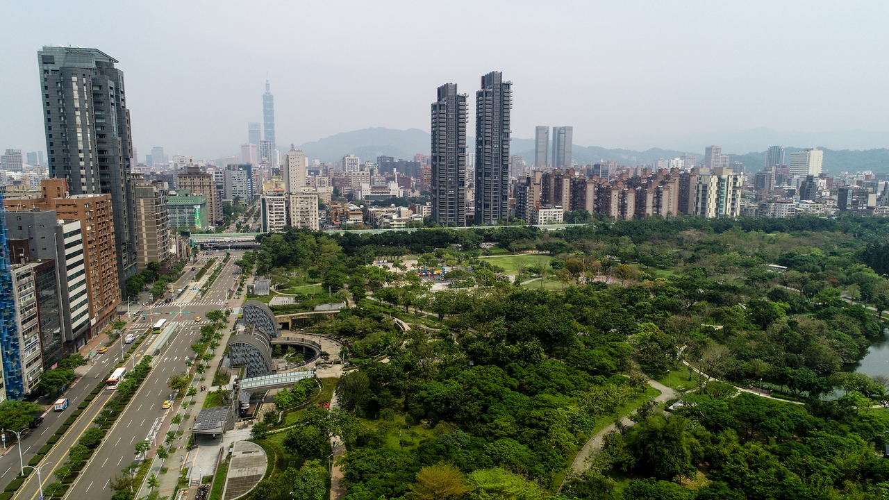 台北市擬2020年調降單一且自住房屋稅。