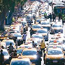 Uber取締緩衝期　小黃抗議　交長：不會太久