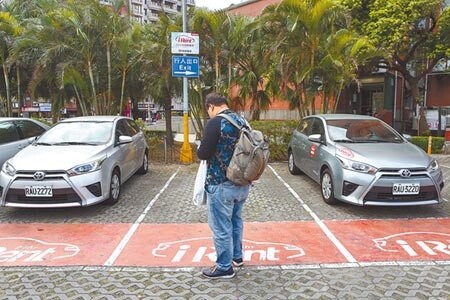 「隨租隨還」讓共享汽車使用率大幅成長，停車格太少成瓶頸。圖／中時資料照片）