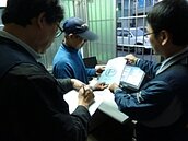 稽查逢甲商圈停車場　交通局週末夜全員出動