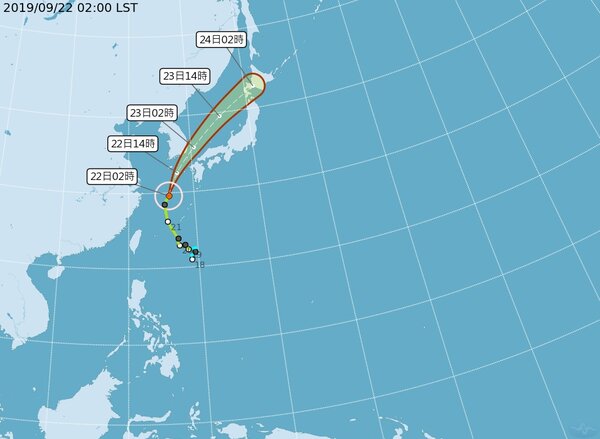 最新路徑潛勢預測圖顯示，今晨塔巴颱風中心逐漸移向對馬海峽。圖／取自氣象局網站