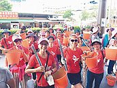 淨街撿菸蒂　1小時清出2.5萬根