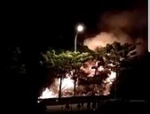 天乾風強台中野草大火　消防人員迅速控制未延燒