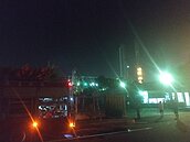 高雄林園工業區煤灰起火　廠區外民眾火藥味滿滿