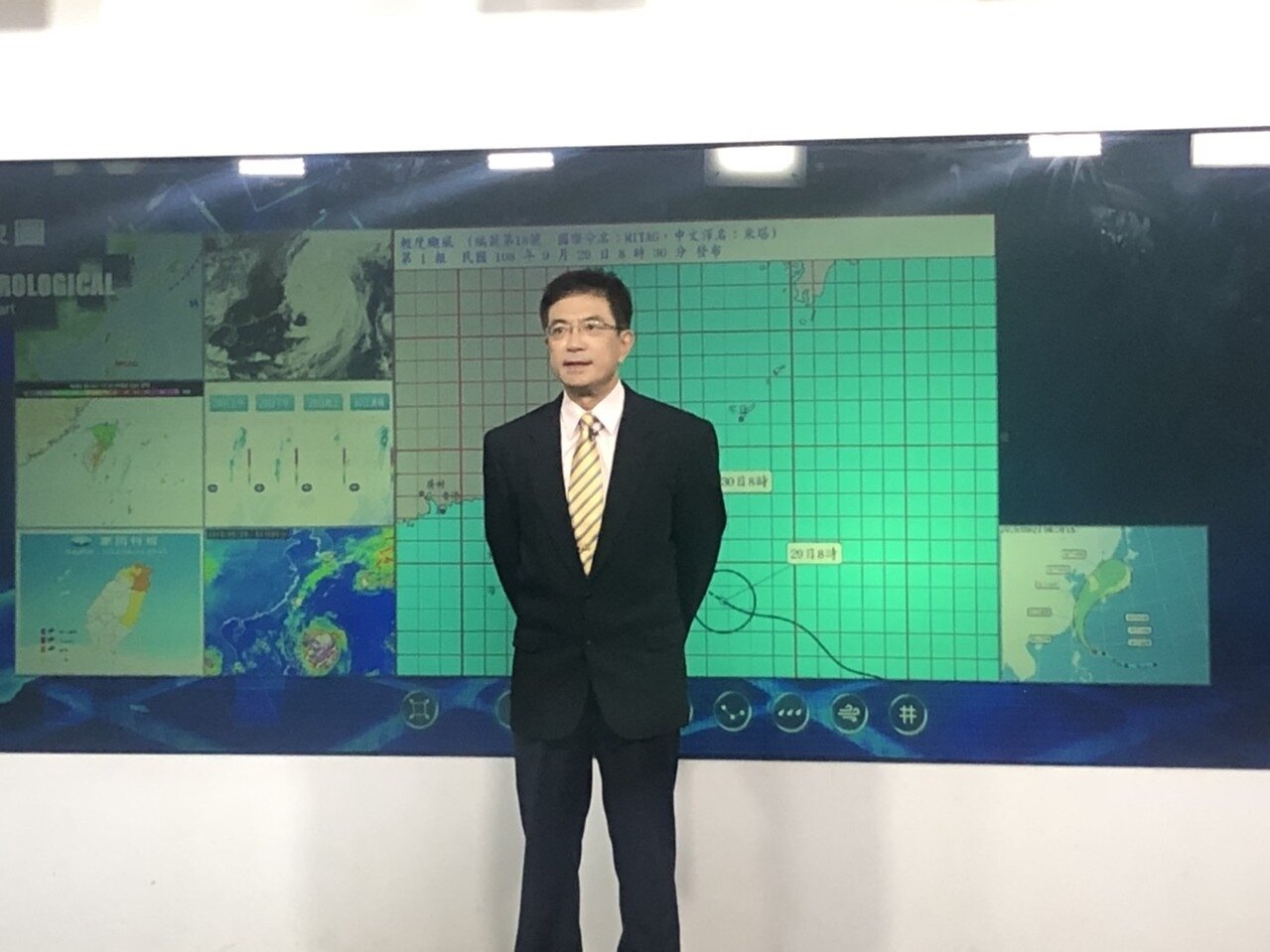 第18號颱風米塔路徑潛勢。圖/取自氣象局網站