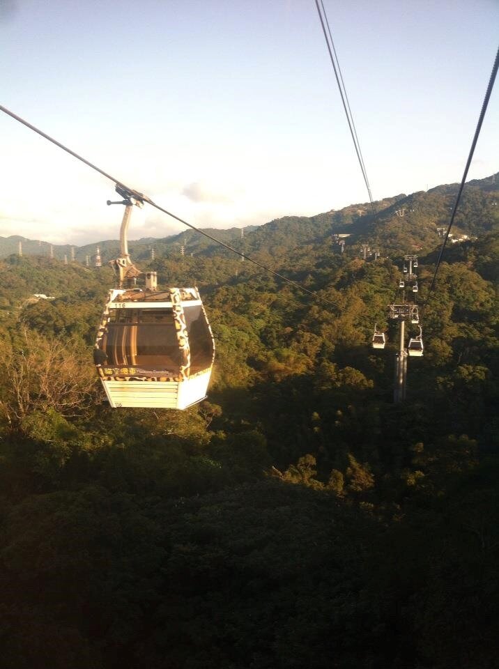 台北市政府若宣布停止上班或上課,貓空纜車將暫停營運。圖/記者王惠琳攝影