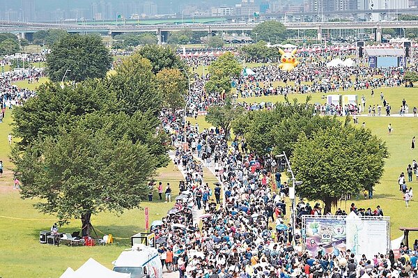 新北市寶可夢活動吸引大批人潮參加。 圖/新北市觀光旅遊局提供