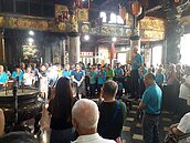 風水破壞？6年前不搬家　輔信公今7允筊同意搬遷