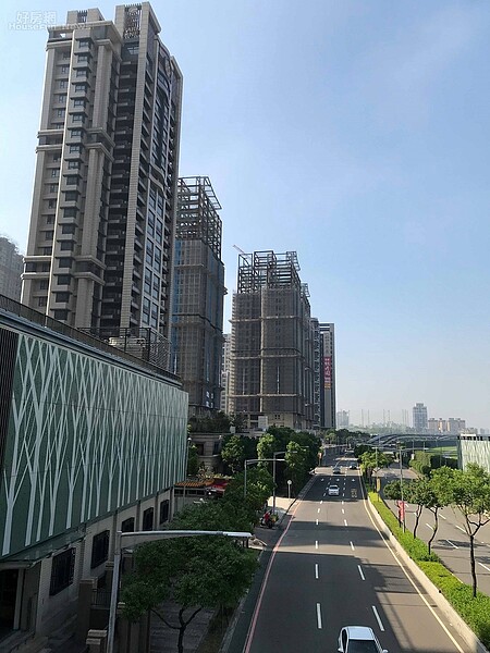 大型社區戶數多也增加管委會管理難度。圖/好房網News記者黃暐迪攝