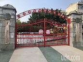 嘉大百年校慶　62年前舊嘉義師專校門重建風華再現