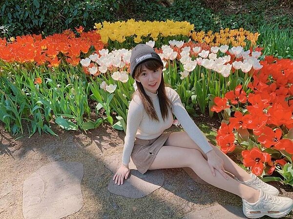 郭書瑤PO文疑似藏分手玄機。圖/截圖自IG