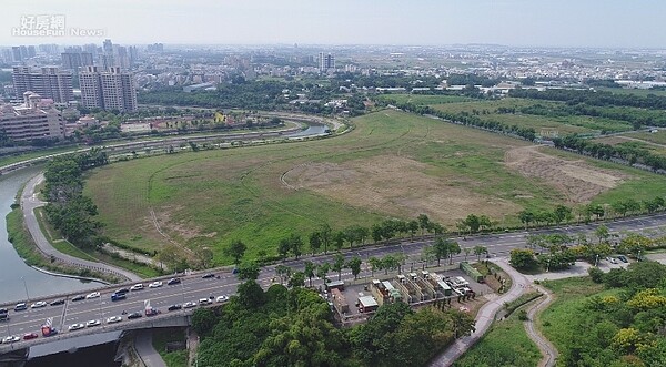 營建署宣布,公開標租高雄新市鎮10.48公頃產專區國有地,希望藉此帶動當地發展。照片營建署提供