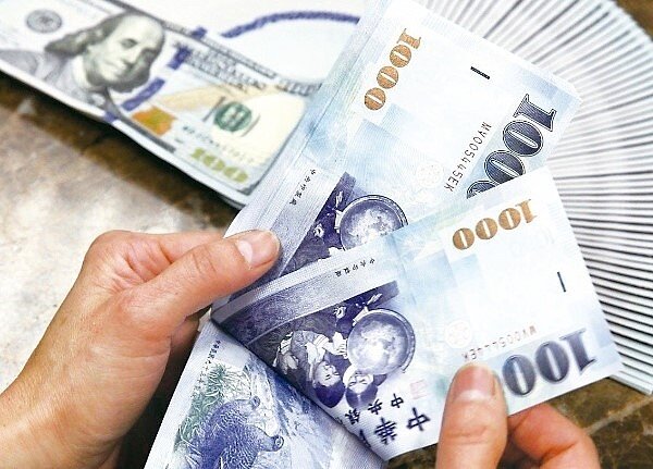 從事紡織等原料進出口貿易的老牌貿易商「潤寅實業」爆發詐貸，共有台企銀及王道銀等13家銀行受害。聯合報系資料照