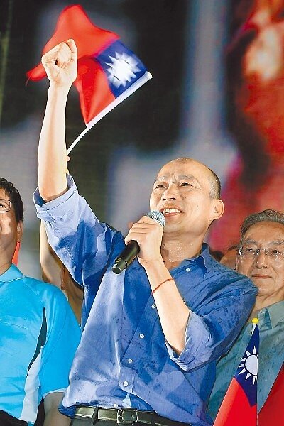 多家民調顯示,高雄市長韓國瑜是國民黨最強棒,最有希望在2020年贏得勝選。圖為韓國瑜參加新竹造勢活動,首次呼籲民眾7月8日起一周守著電話,唯一支持韓國瑜。(中時資料照片)