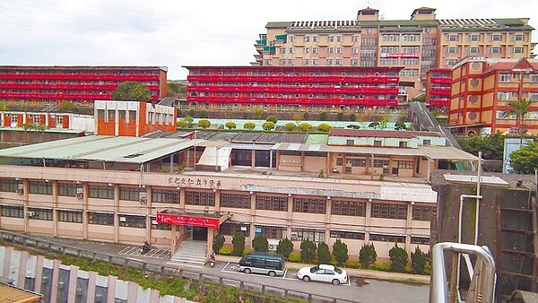 基隆市長照福利服務園區促參案將落腳在基隆市仁愛之家,預計明年3月啟動招商。(翻攝自仁愛之家臉書)