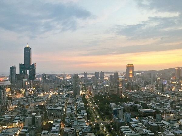 高雄房市的前景受到關注。 記者林政鋒/攝影