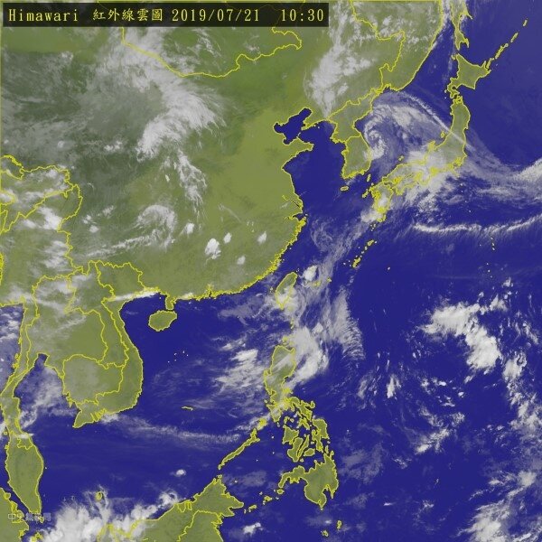 氣象專家吳德榮說未來10天西北太平洋相當平靜，沒有颱風連續生成的條件。圖為7月21日的 紅外線雲圖。圖／取自中央氣象局官網