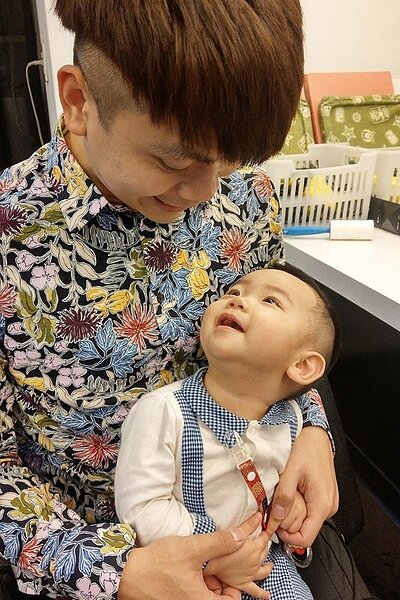 蔡阿嘎相當疼愛兒子蔡桃貴。圖/摘自臉書