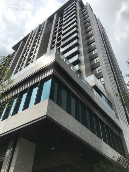 新光人壽在板橋新埔站附近，打造新形態的「樂齡宅」。好房網News記者李彥穎攝