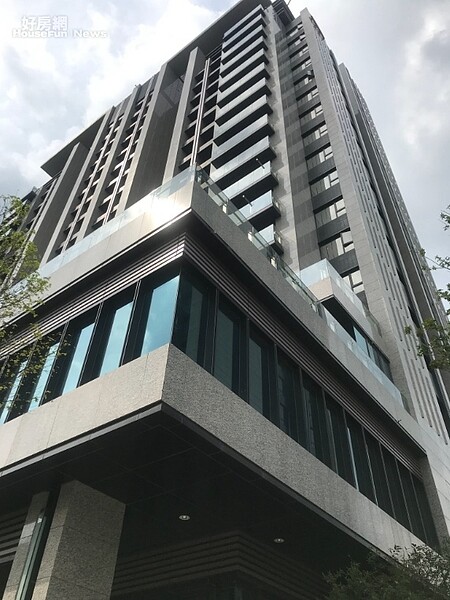新光人壽在板橋新埔站附近,打造新形態的「樂齡宅」。好房網News記者李彥穎攝