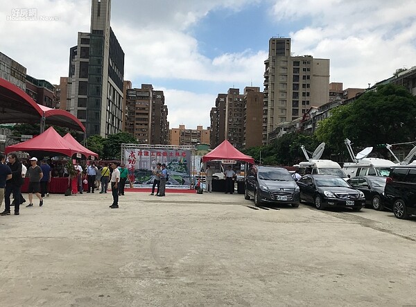 成功市場改建工程基地,臨近成功國宅和鳳雛公園。好房網News記者李彥穎攝