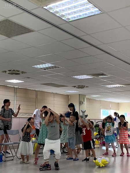 永貞里民齊跳baby shark，展現社區活力。
