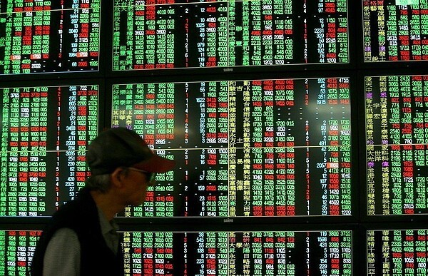台股震盪下跌7點收10,823。圖/聯合報系資料照片
